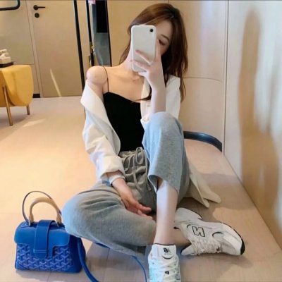 阿吉小姐